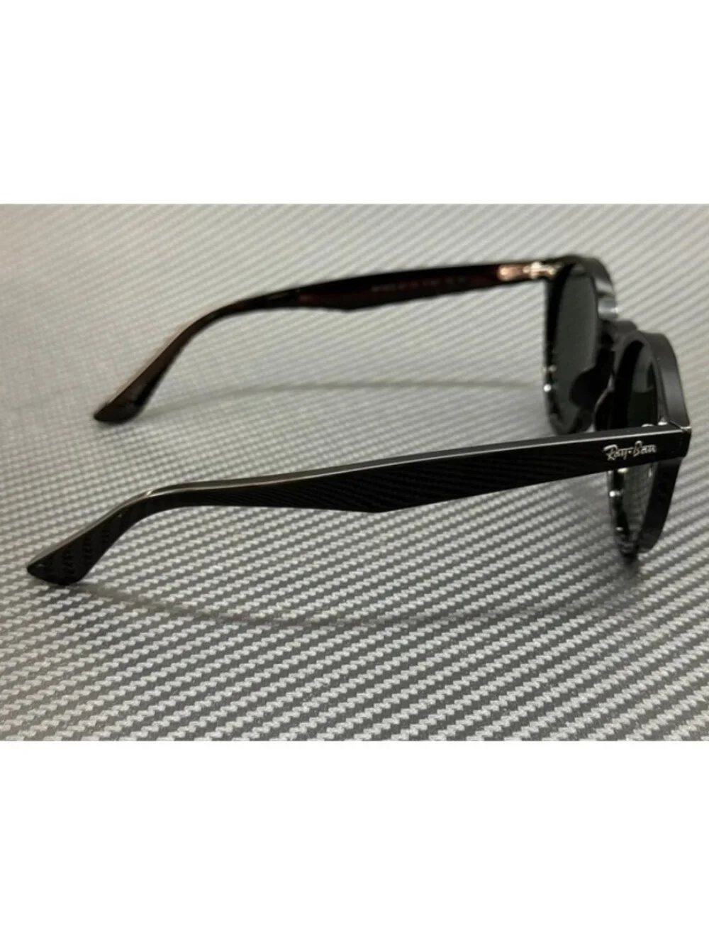 New Ray-Ban Men Black Sunglasses 51-21-150